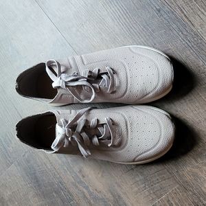NWOT * UGG | Adaleen Nubuck Sneakers
